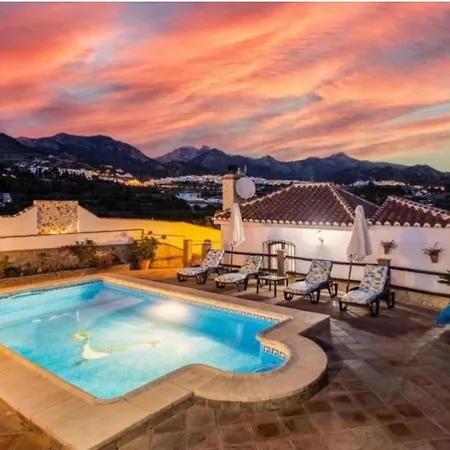 Holiday home Frigiliana Casa Paloma *